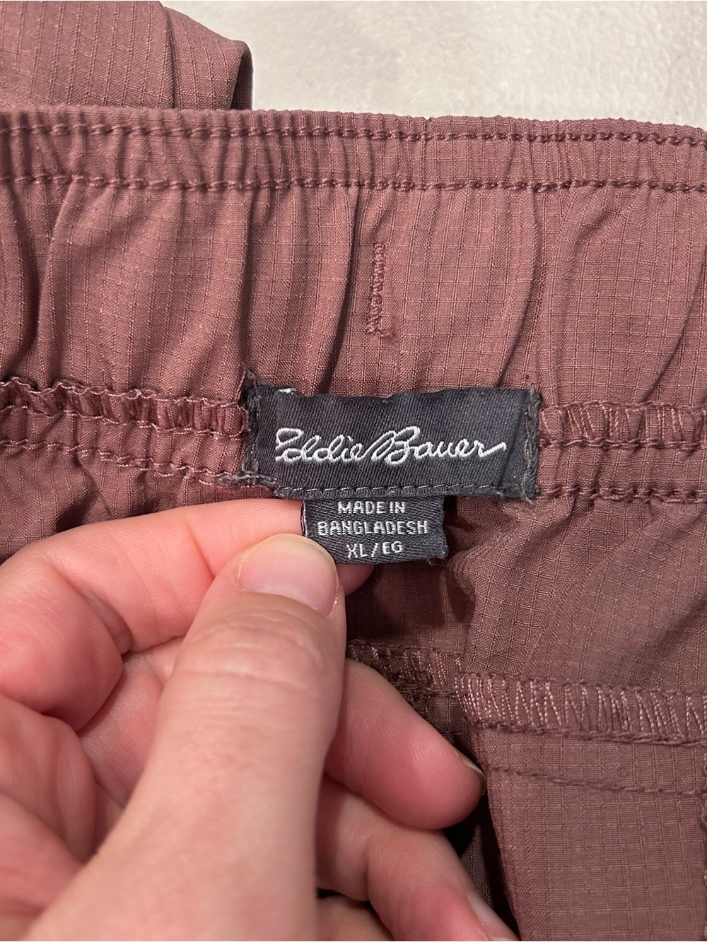 Eddie Bauer Women’s Size XL Ripstop Ankle Pants in Mauve Pull On Drawstring Crop - Picture 9 of 12